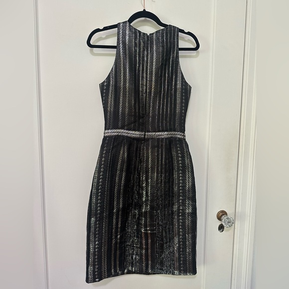 Lela Rose black/metallic silver braided organza halter sheath cocktail dress - 6 - Picture 6 of 11